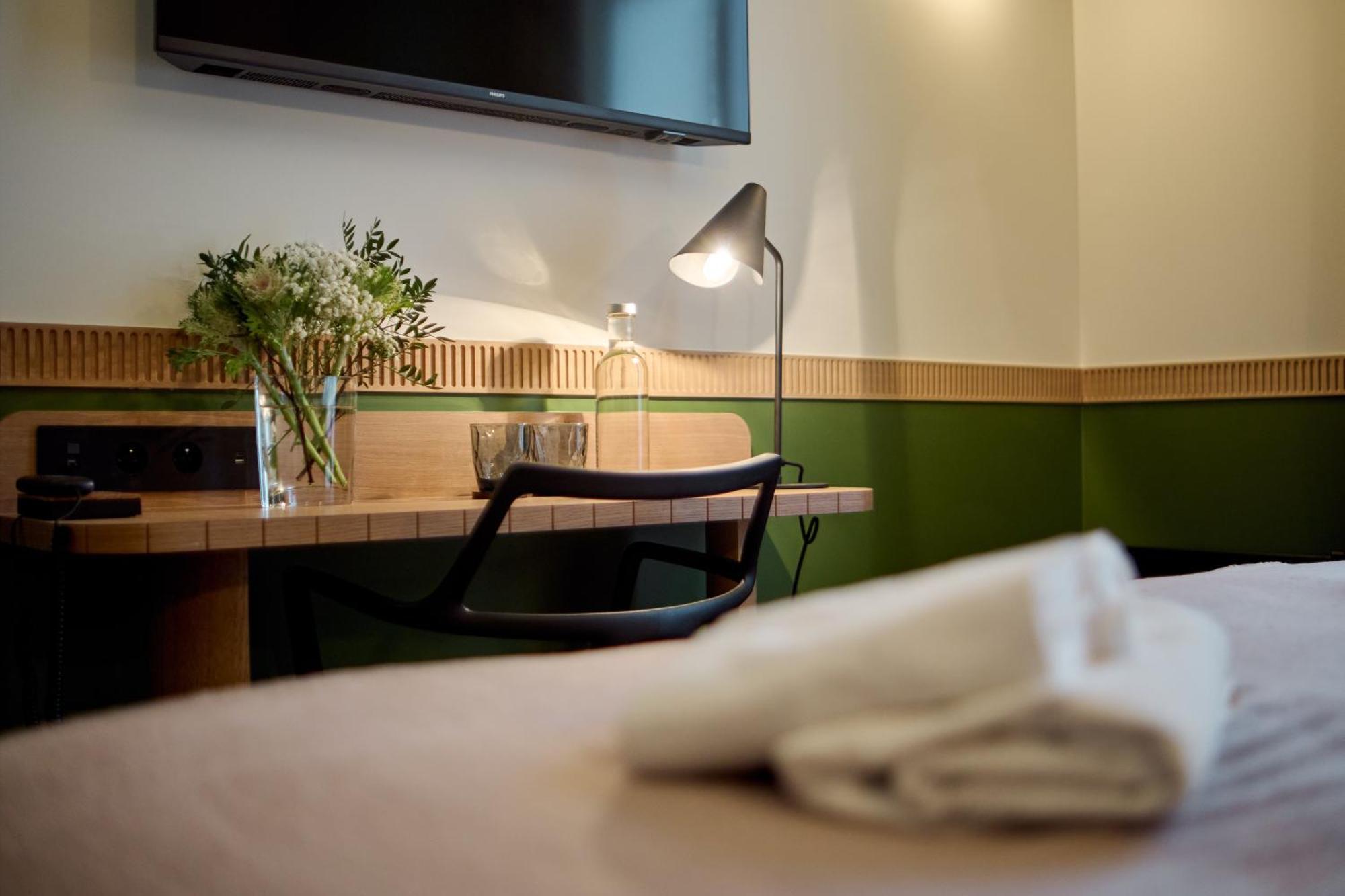 6 Vh - New Opened 2025 Hotel Parijs